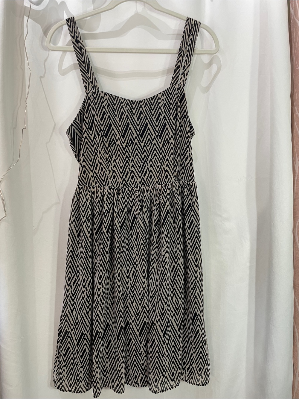Forever 21 Black & White Geometric Mini Dress